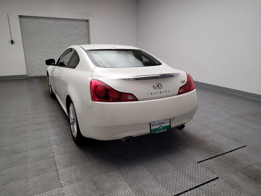 2015 INFINITI Q60 in Montclair, CA 91763 - 18109958 6