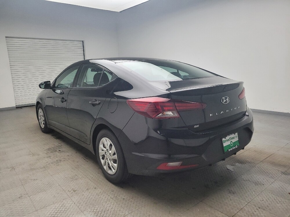 2020 Hyundai Elantra in Taylor, MI 48180 - 18109961 5