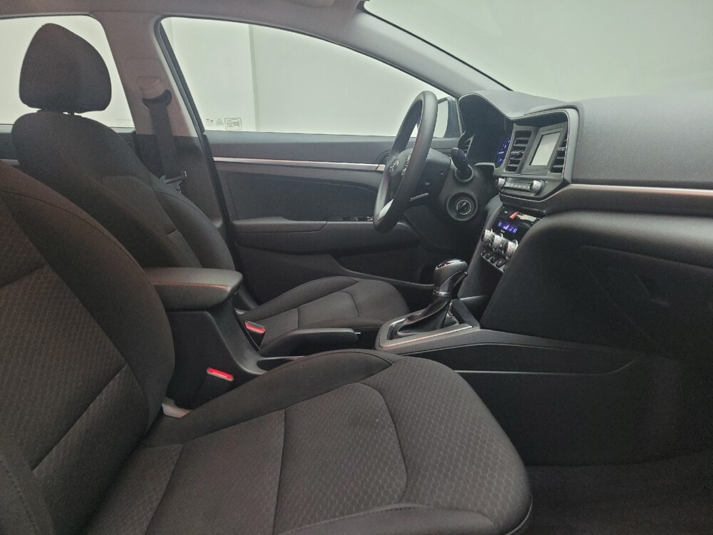 2020 Hyundai Elantra in Taylor, MI 48180 - 18109961 21