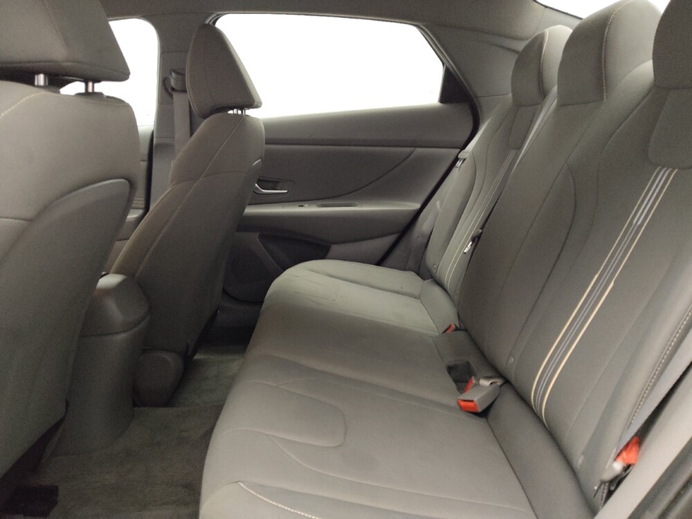 2023 Hyundai Elantra in Tulsa, OK 74145 - 18109963 18