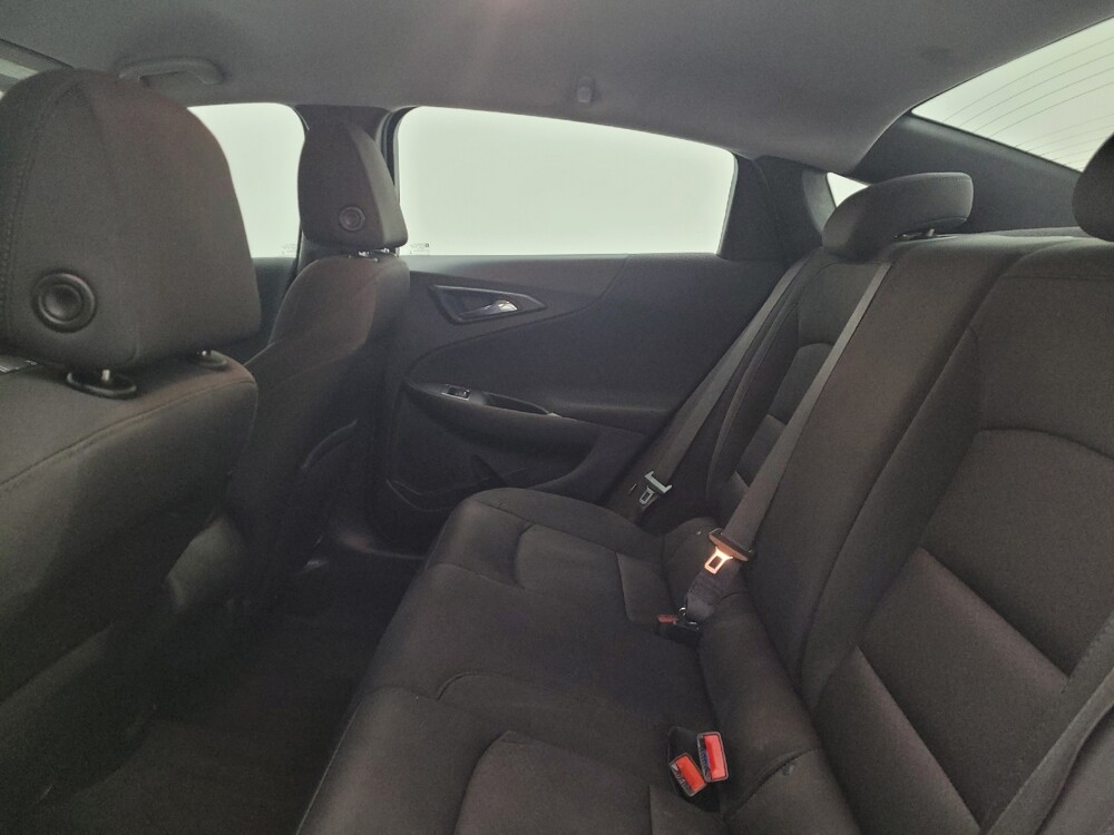 2020 Chevrolet Malibu in Toledo, OH 43617 - 18109970 18