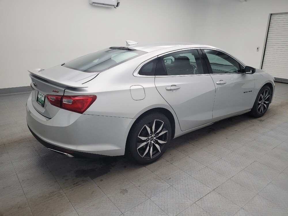2020 Chevrolet Malibu in Toledo, OH 43617 - 18109970 10