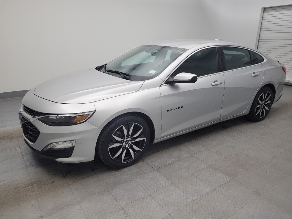 2020 Chevrolet Malibu in Toledo, OH 43617 - 18109970 2