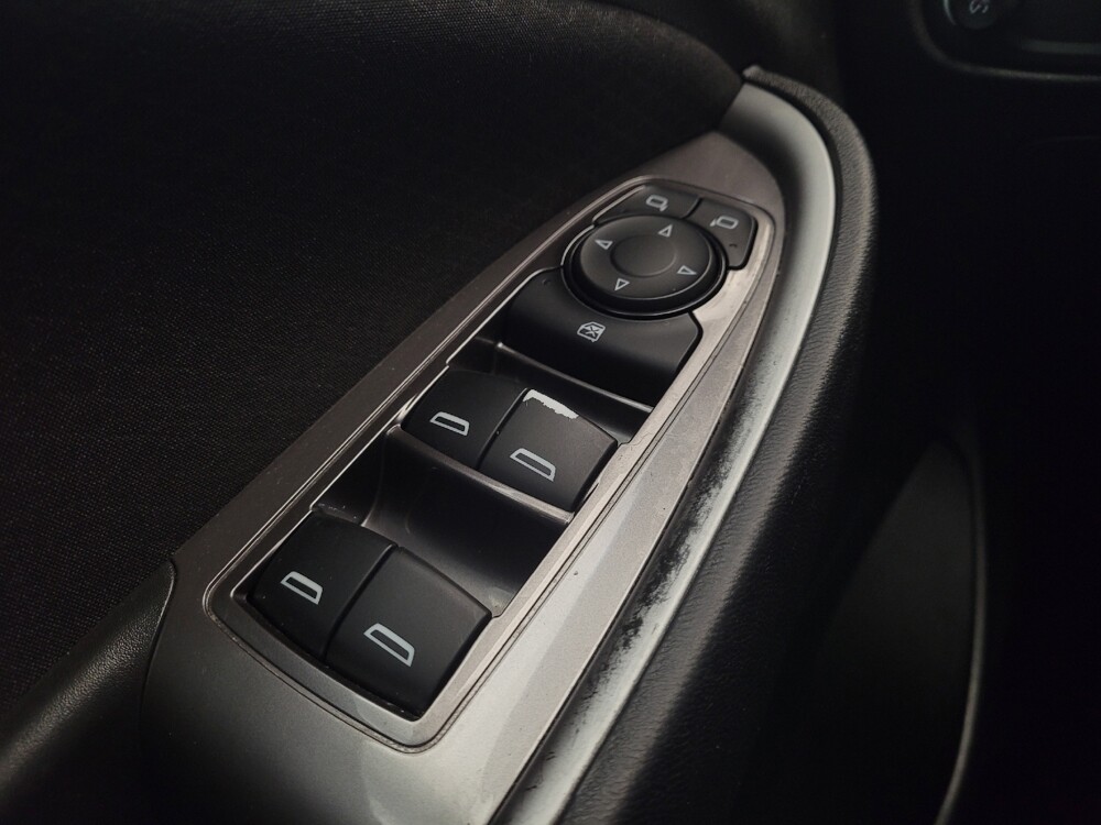 2020 Chevrolet Malibu in Toledo, OH 43617 - 18109970 27