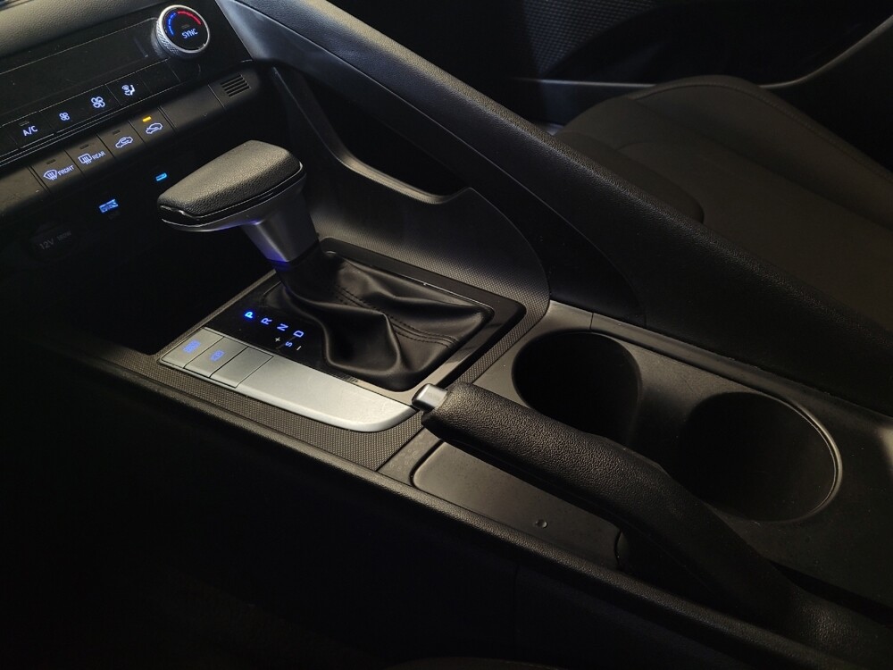 2024 Hyundai Elantra in Toledo, OH 43617 - 18109979 26