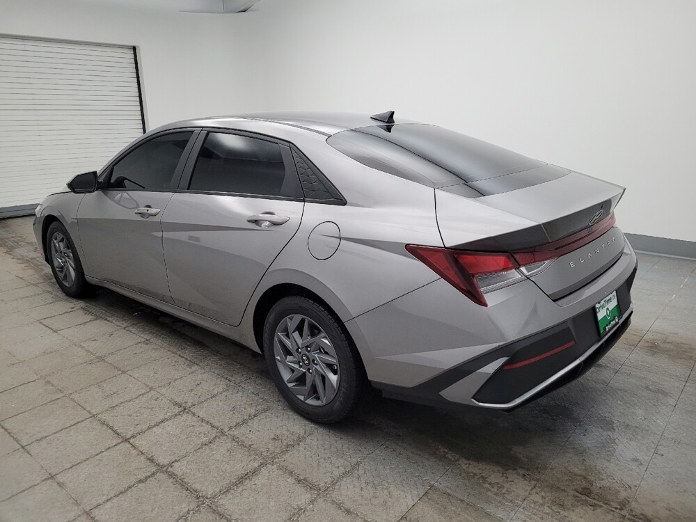 2024 Hyundai Elantra in Toledo, OH 43617 - 18109979 3
