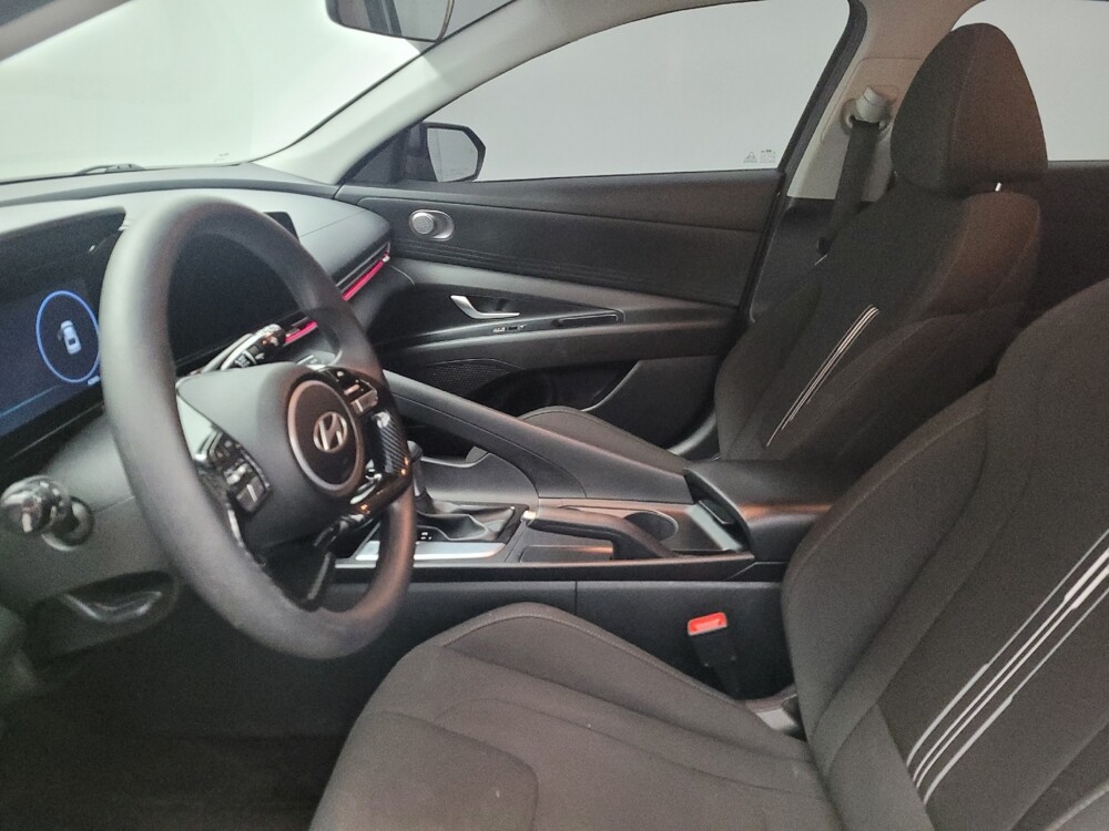 2024 Hyundai Elantra in Toledo, OH 43617 - 18109979 17