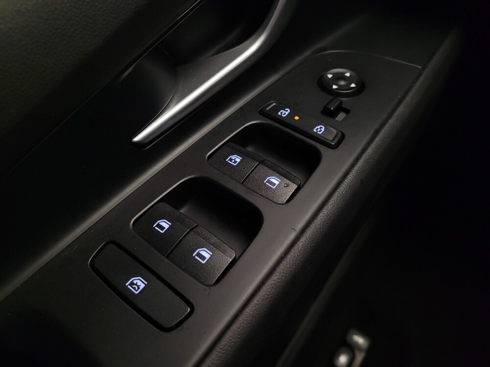 2024 Hyundai Elantra in Toledo, OH 43617 - 18109979 27