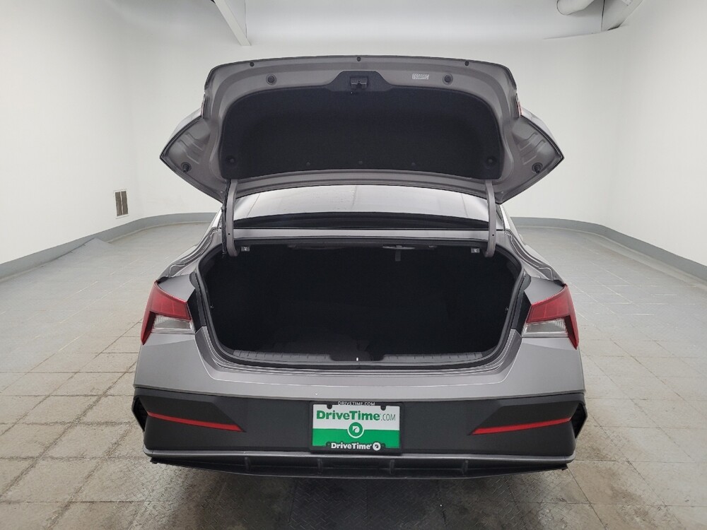 2024 Hyundai Elantra in Toledo, OH 43617 - 18109979 29