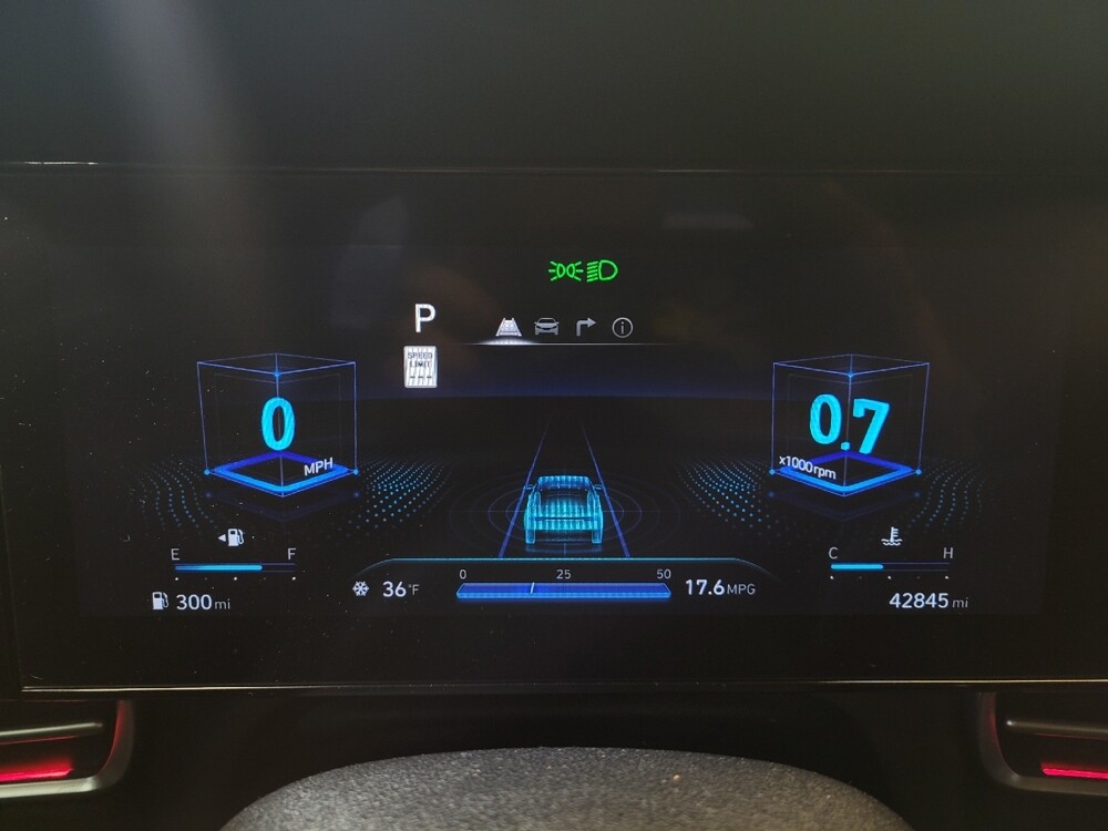 2024 Hyundai Elantra in Toledo, OH 43617 - 18109979 23