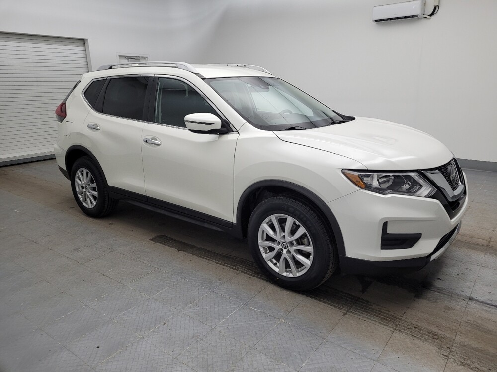 2019 Nissan Rogue in Toledo, OH 43617 - 18109980 11