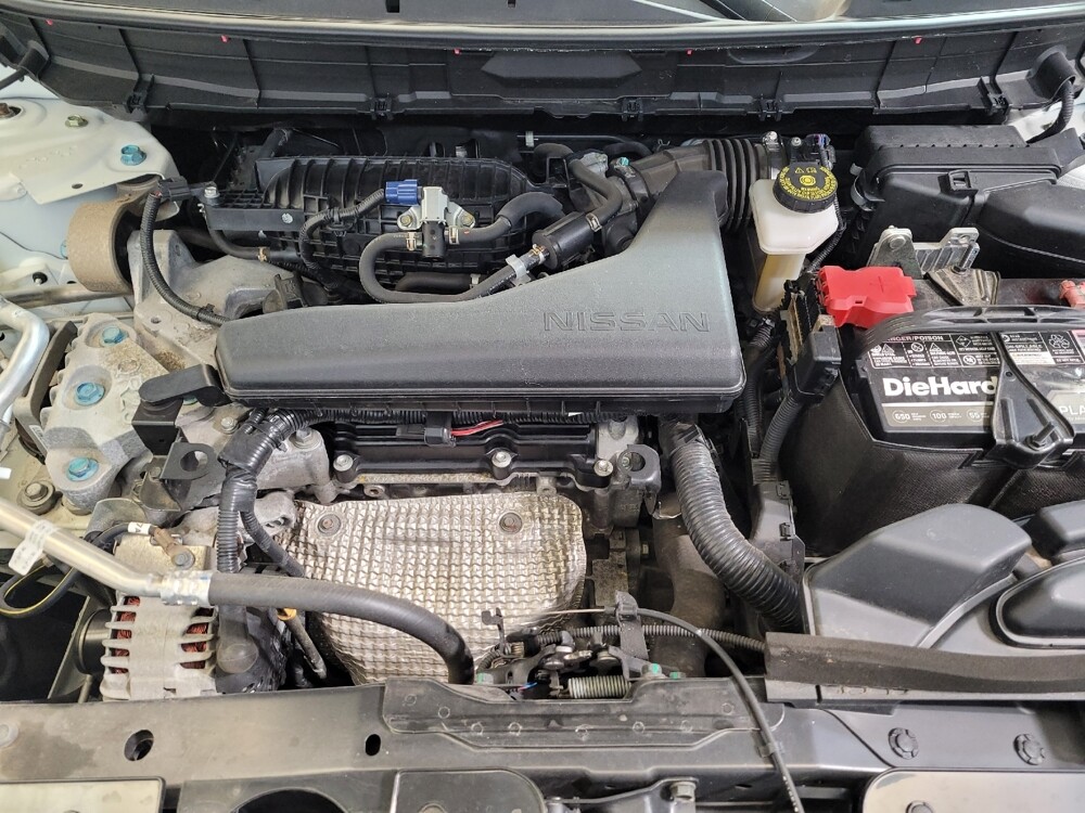 2019 Nissan Rogue in Toledo, OH 43617 - 18109980 30