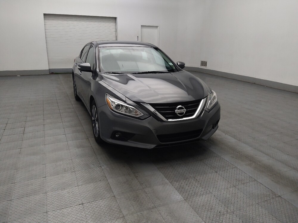 2017 Nissan Altima in Chattanooga, TN 37421 - 18109981 13
