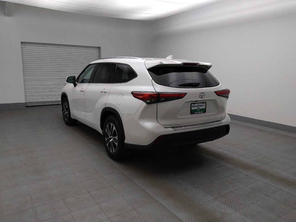 2021 Toyota Highlander in Denver, CO 80012 - 18109988 5