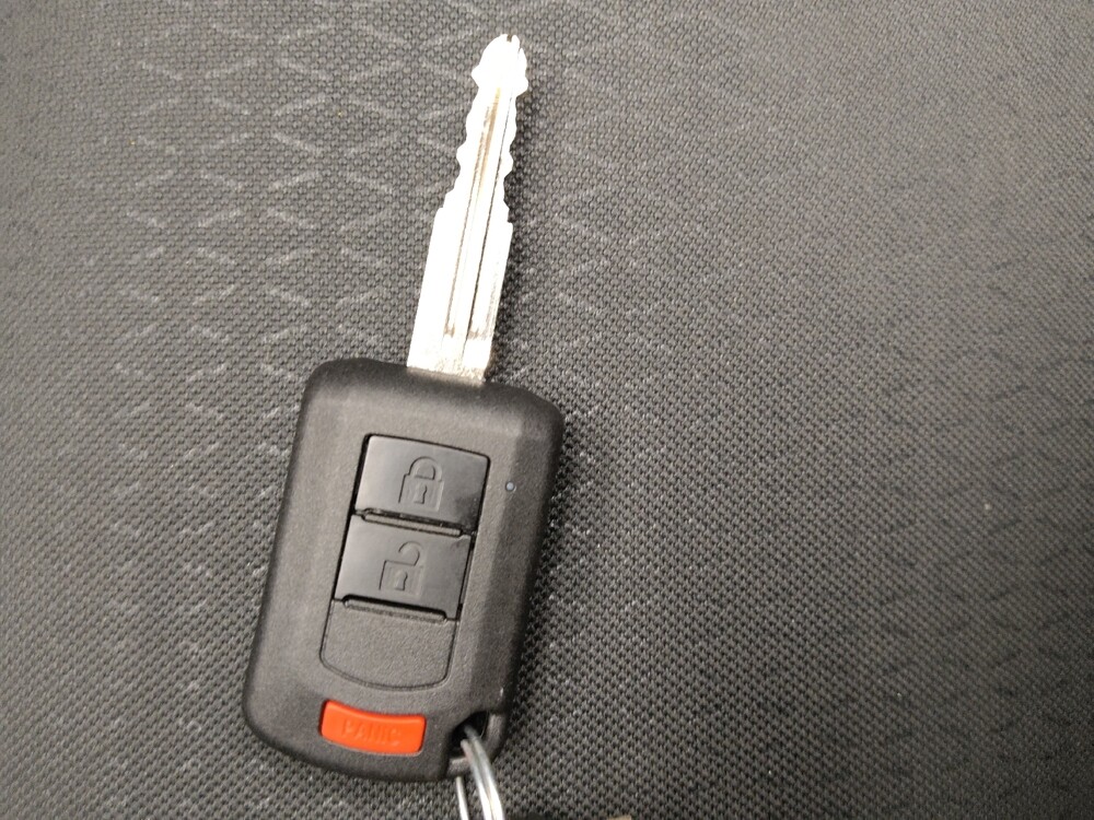 2024 Mitsubishi Mirage G4 in Indianapolis, IN 46219 - 18110007 32