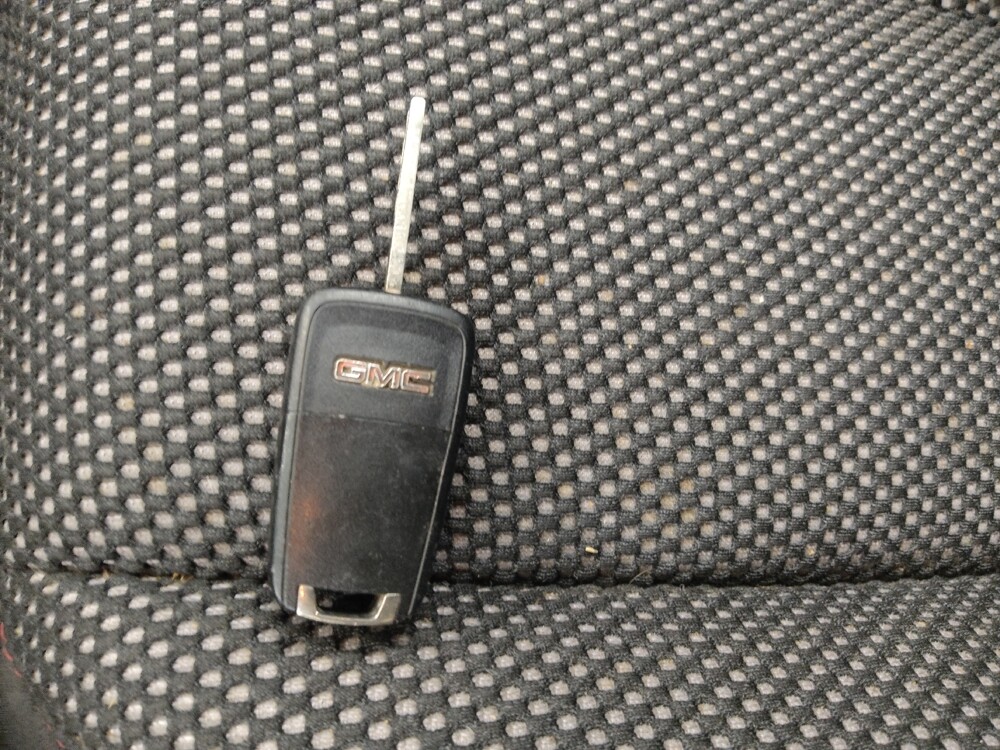 2017 GMC Terrain in St. Louis, MO 63125 - 18110015 32