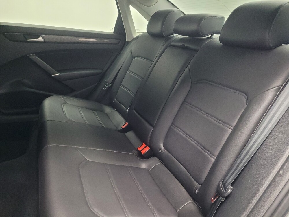 2020 Volkswagen Passat in Ft Wayne, IN 46805 - 18110016 18
