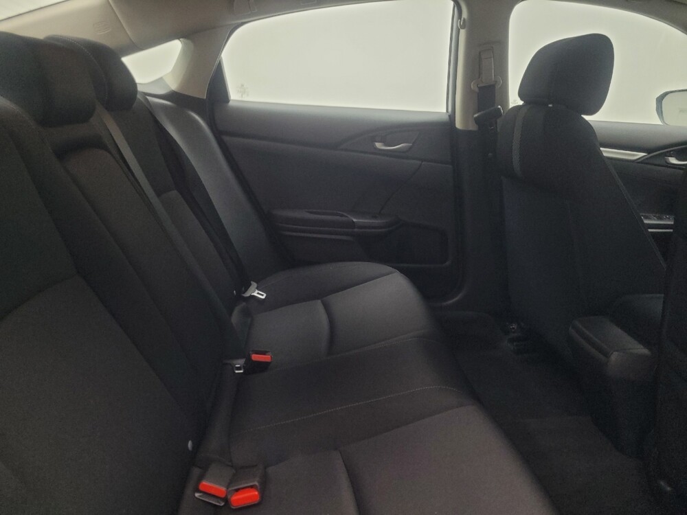 2018 Honda Civic in Indianapolis, IN 46219 - 18110017 19