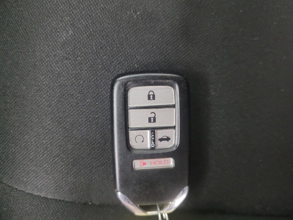 2018 Honda Civic in Indianapolis, IN 46219 - 18110017 32