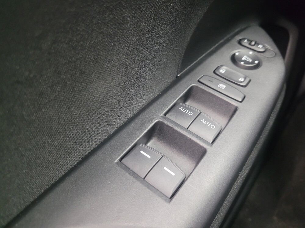 2018 Honda Civic in Indianapolis, IN 46219 - 18110017 27