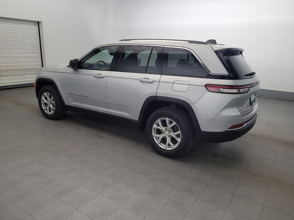 2023 Jeep Grand Cherokee in Williamstown, NJ 8094 - 18110021 3