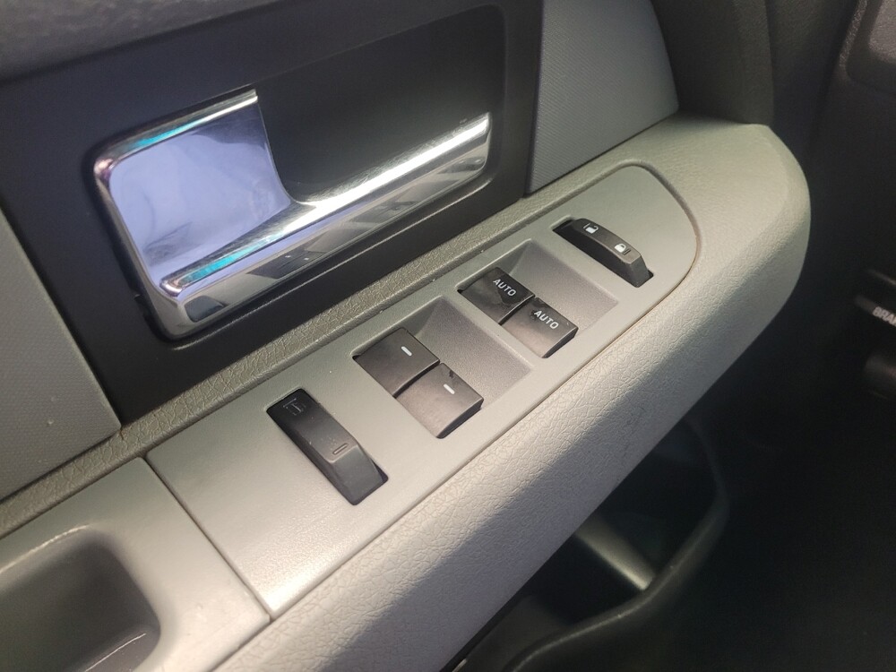 2013 Ford F150 in Columbus, OH 43228 - 18110024 27