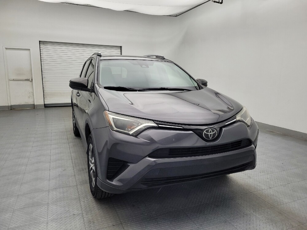 2018 Toyota RAV4 in Greenville, SC 29607 - 18110026 14