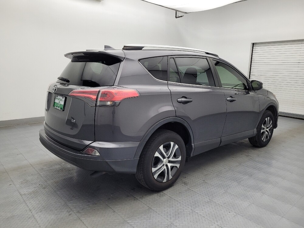 2018 Toyota RAV4 in Greenville, SC 29607 - 18110026 9