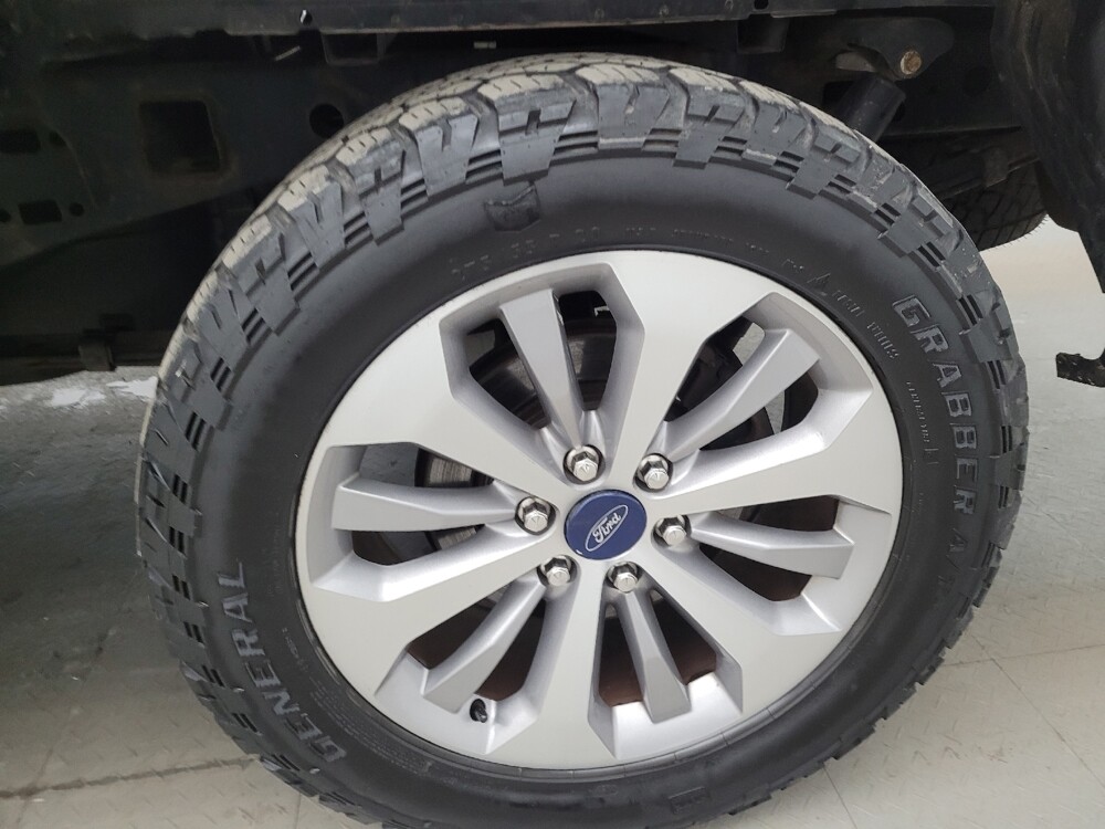2017 Ford F150 in Columbus, OH 43228 - 18110032 31