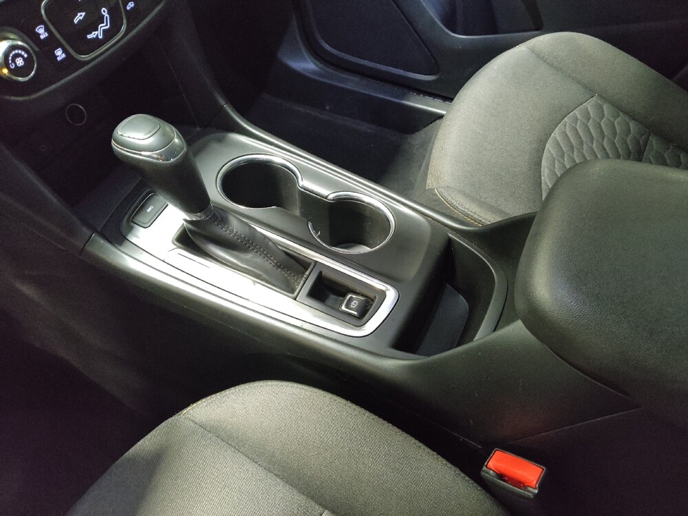 2018 Chevrolet Equinox in Arlington, TX 76011 - 18110037 26