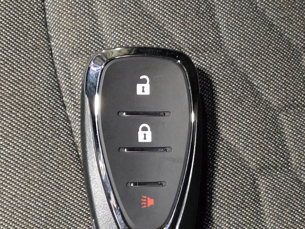 2018 Chevrolet Equinox in Arlington, TX 76011 - 18110037 32