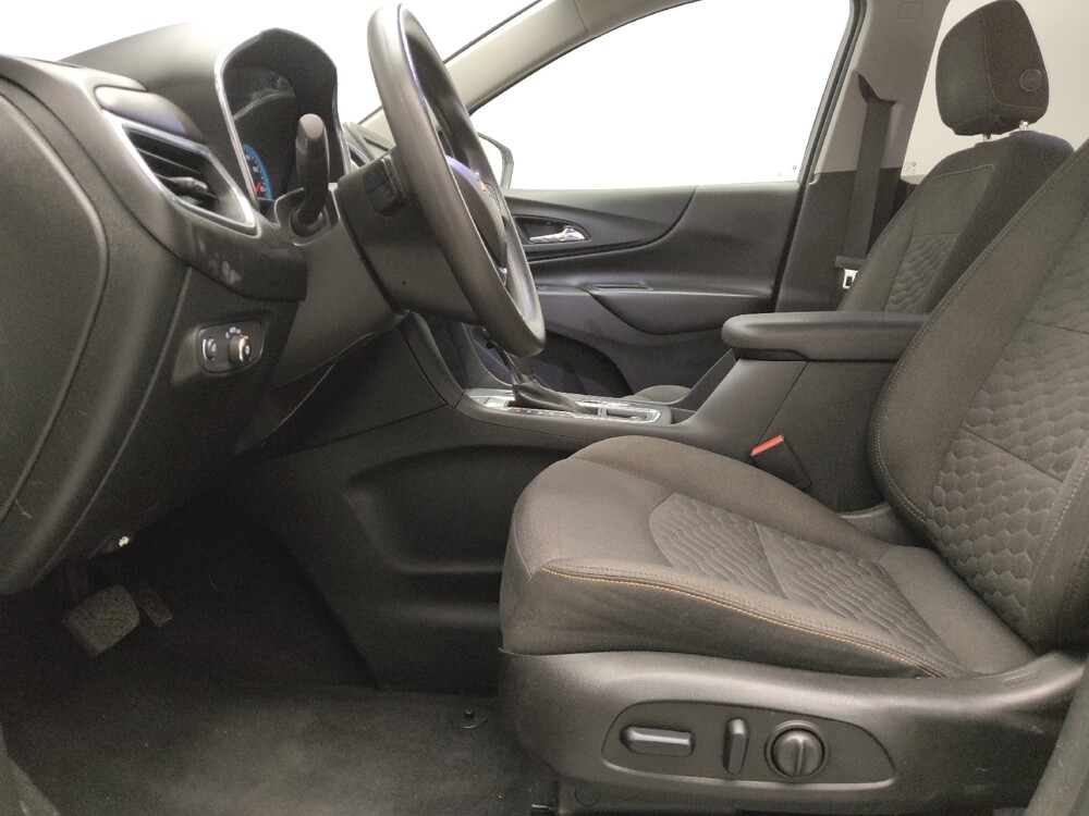 2018 Chevrolet Equinox in Arlington, TX 76011 - 18110037 17