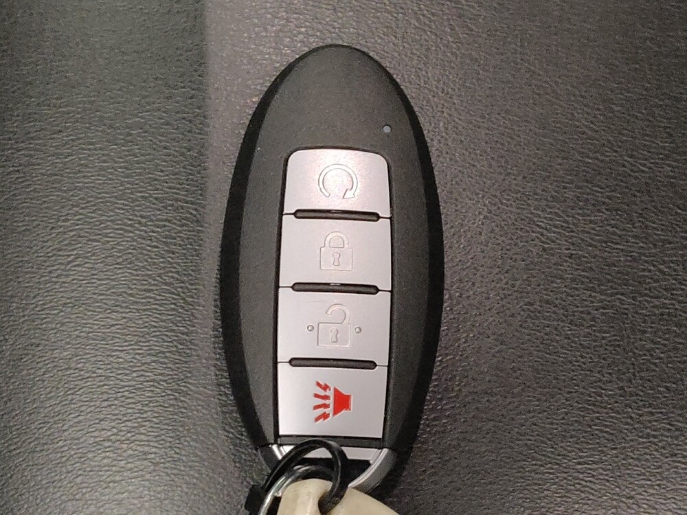 2022 Nissan Murano in Round Rock, TX 78664 - 18110039 32