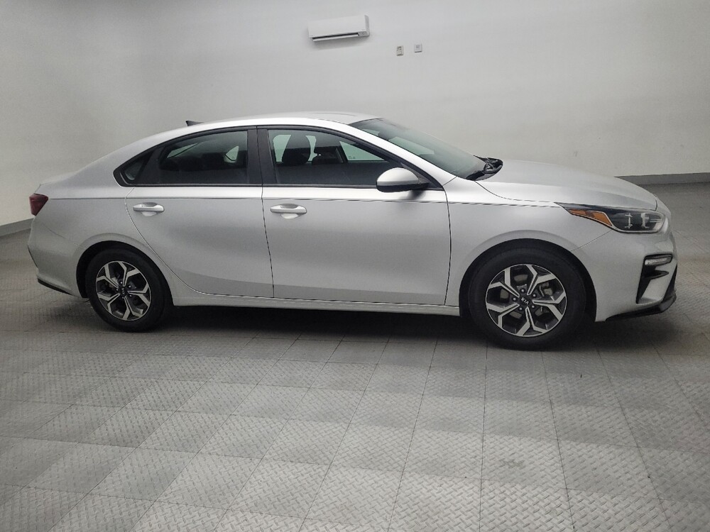 2020 Kia Forte in Plano, TX 75074 - 18110040 11