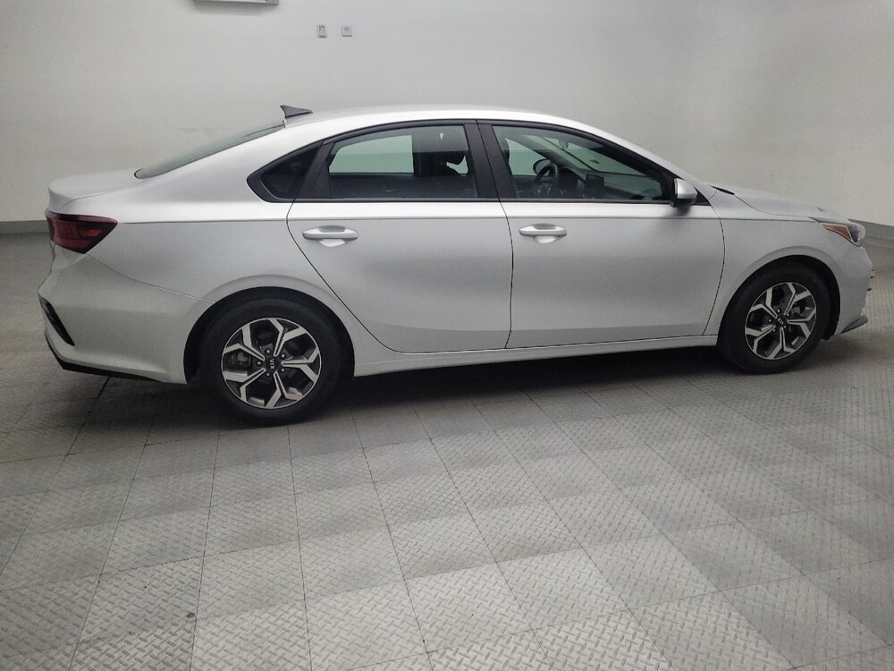 2020 Kia Forte in Plano, TX 75074 - 18110040 10