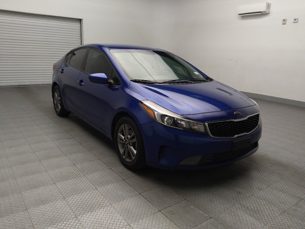 2017 Kia Forte in Tyler, TX 75701 - 18110041 13