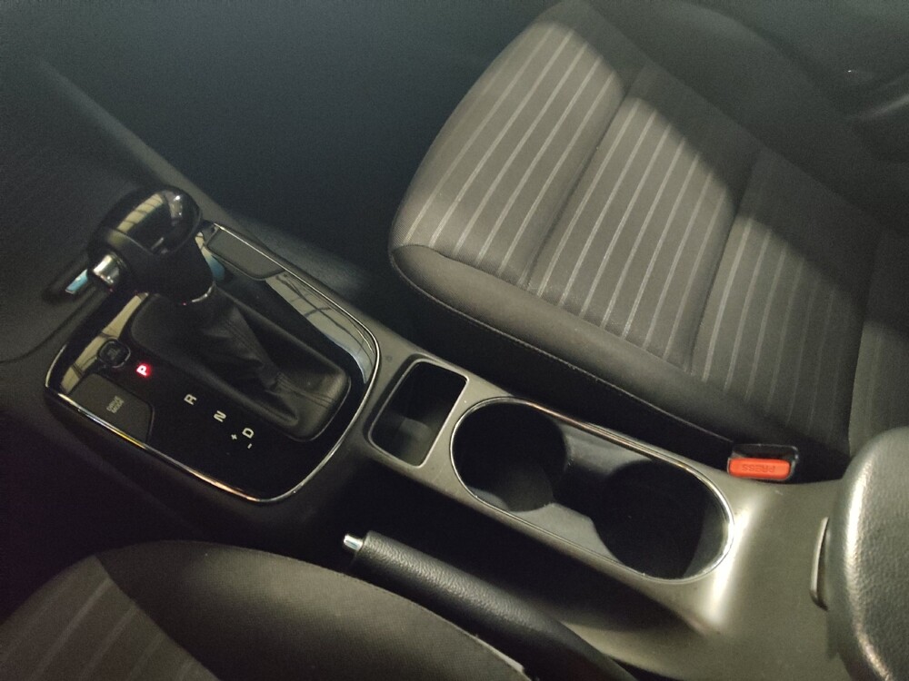 2017 Kia Forte in Tyler, TX 75701 - 18110041 26