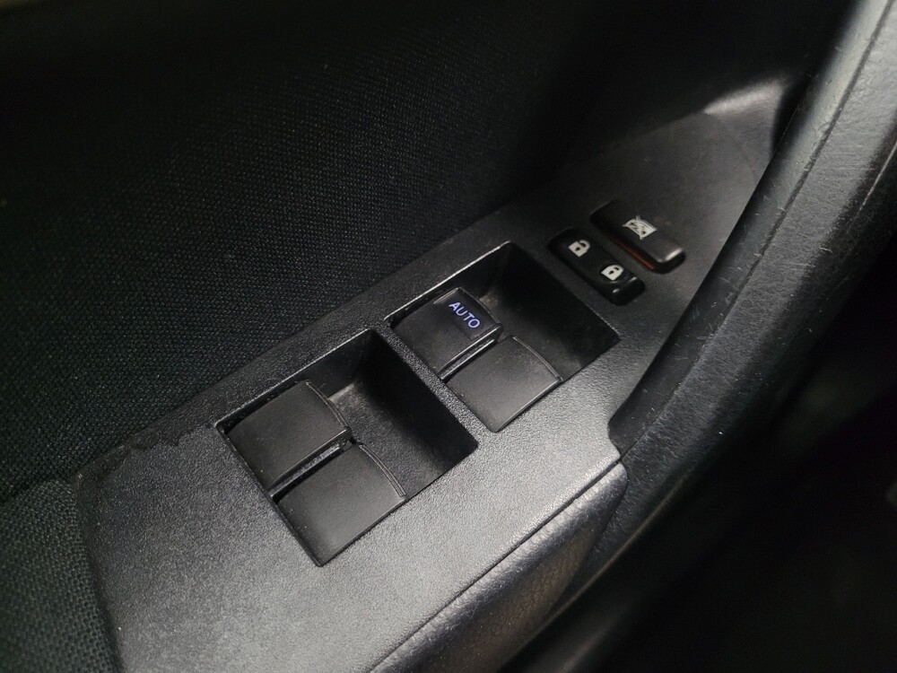 2014 Toyota Corolla in Indianapolis, IN 46222 - 18110043 27