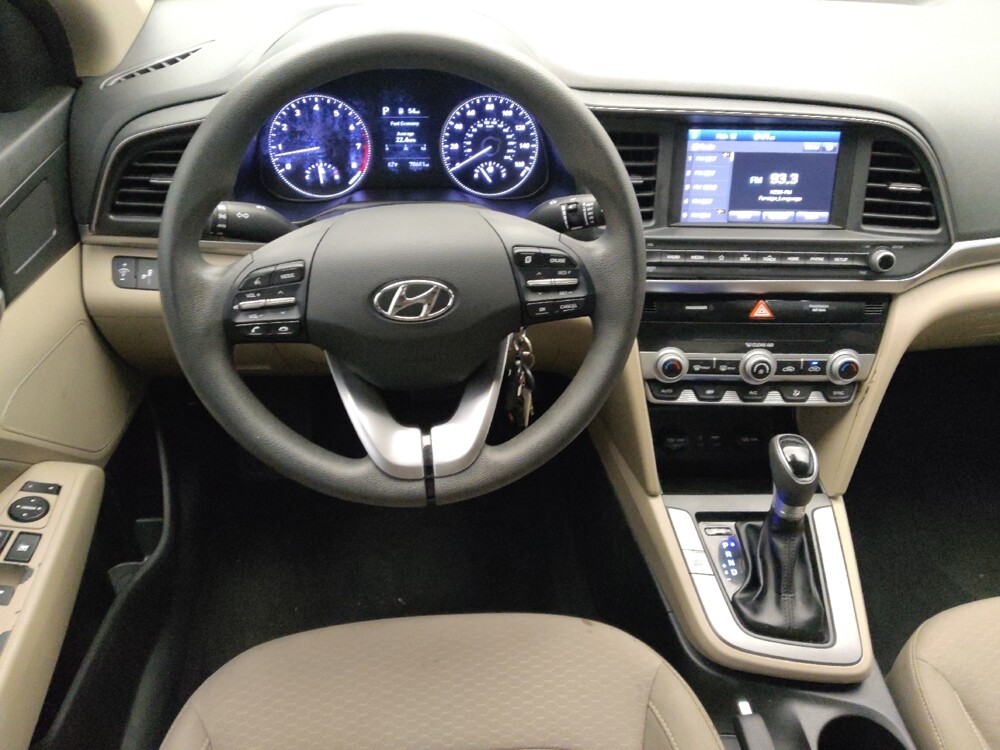 2020 Hyundai Elantra in Live Oak, TX 78233 - 18110047 22