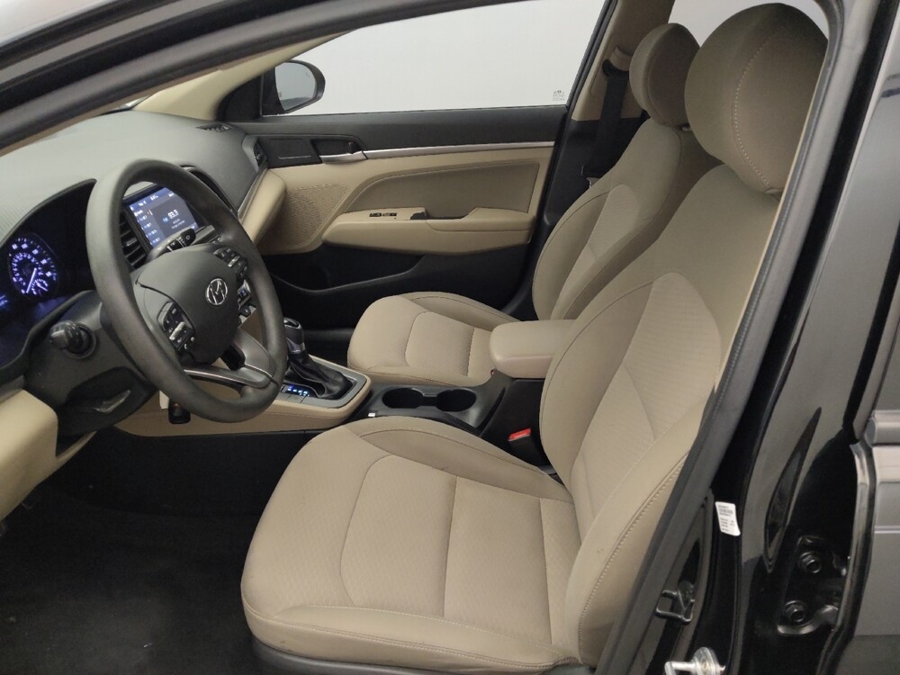 2020 Hyundai Elantra in Live Oak, TX 78233 - 18110047 17