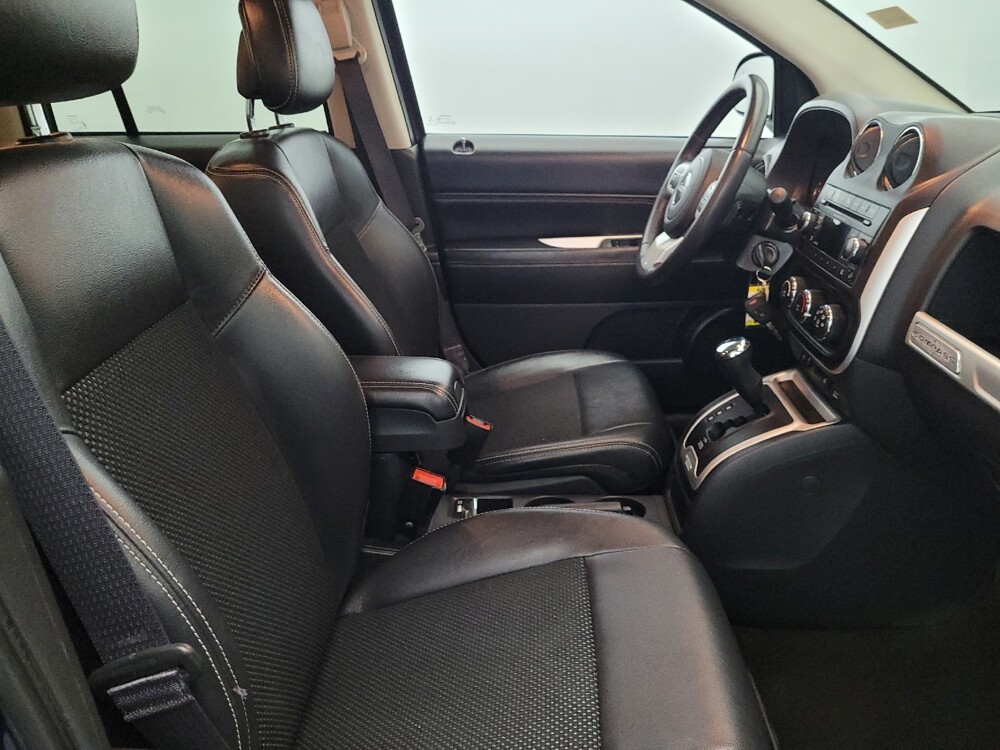 2016 Jeep Compass in Pittsburgh, PA 15237 - 18110048 21