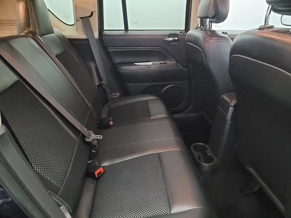 2016 Jeep Compass in Pittsburgh, PA 15237 - 18110048 19