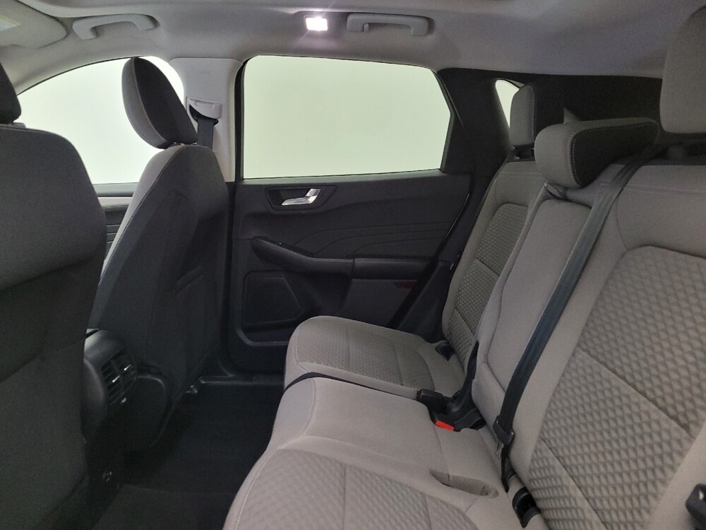 2021 Ford Escape in Fairfield, OH 45014 - 18110051 18