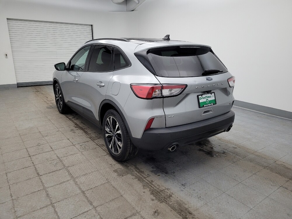 2021 Ford Escape in Fairfield, OH 45014 - 18110051 5