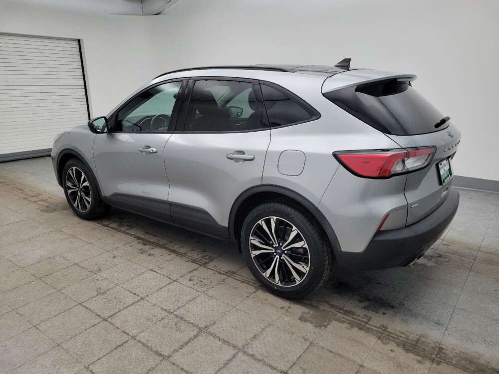 2021 Ford Escape in Fairfield, OH 45014 - 18110051 3