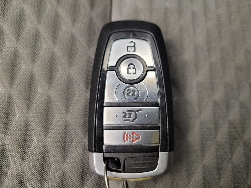 2021 Ford Escape in Fairfield, OH 45014 - 18110051 32