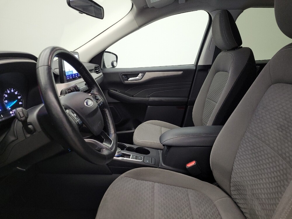 2021 Ford Escape in Fairfield, OH 45014 - 18110051 17