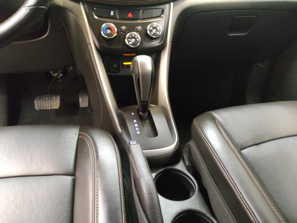 2022 Chevrolet Trax in Fairfield, OH 45014 - 18110061 26