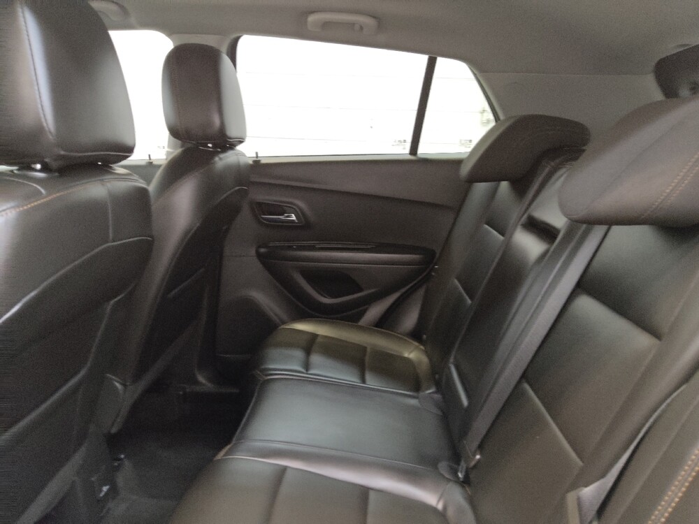 2022 Chevrolet Trax in Fairfield, OH 45014 - 18110061 18