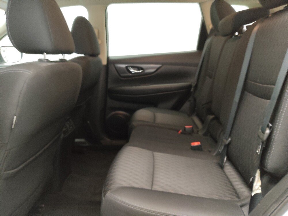 2017 Nissan Rogue in Fort Worth, TX 76116 - 18110062 18
